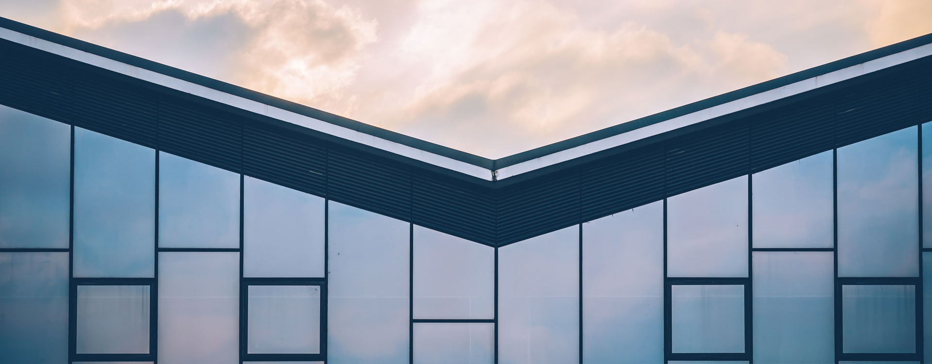 山東星盾玻璃科技有限公司