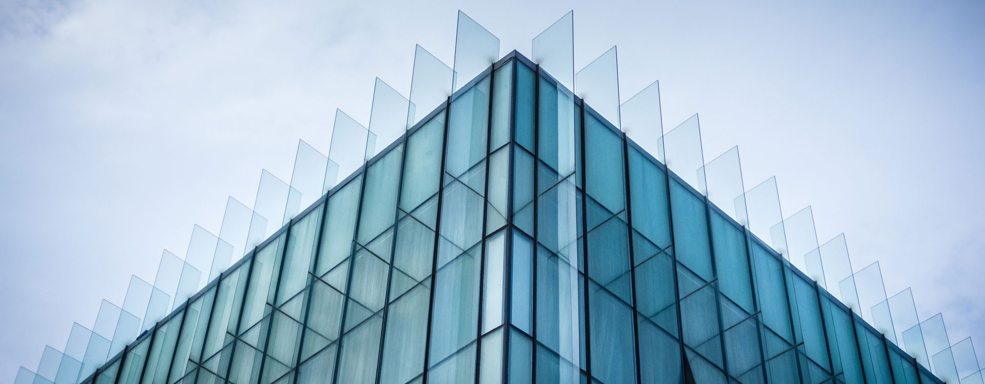 山東星盾玻璃科技有限公司